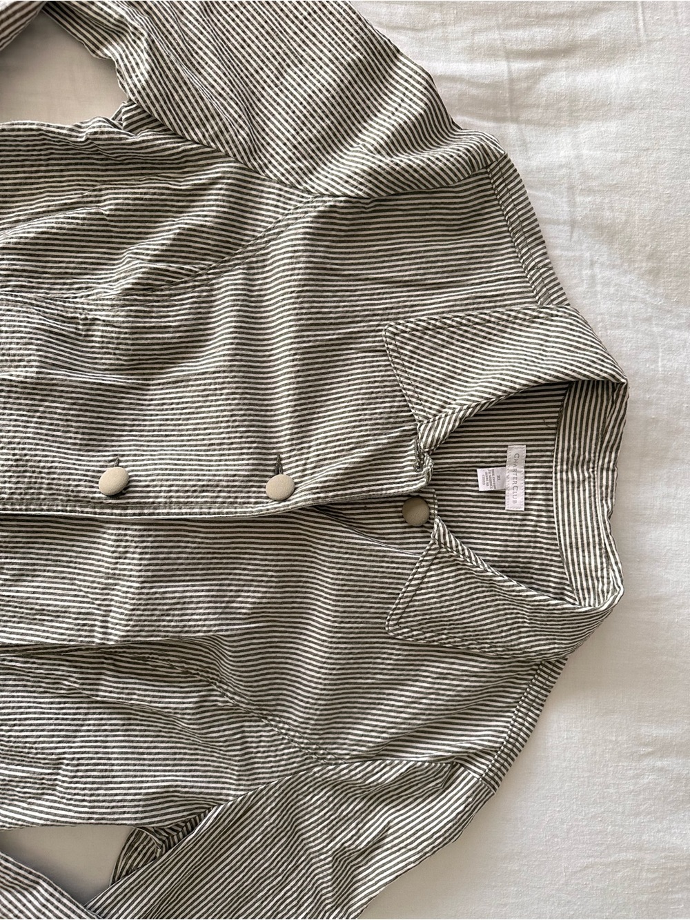 Charter Club- seersucker Jacket in green/ white stripe - Picture 3 of 6